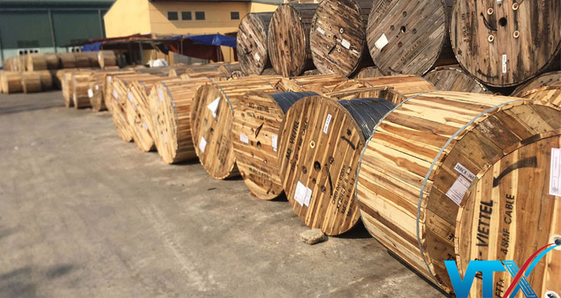 Cáp quang treo ADSS 12FO KV 100