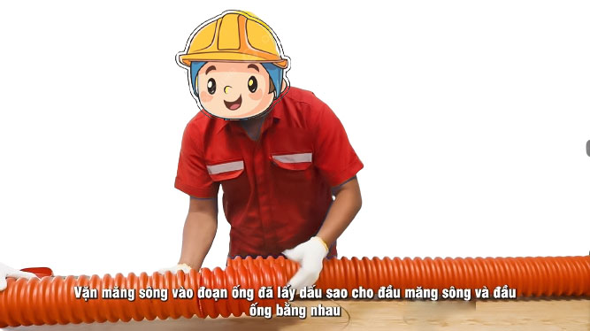 vặn măng xông vào ống gân xoắn HDPE
