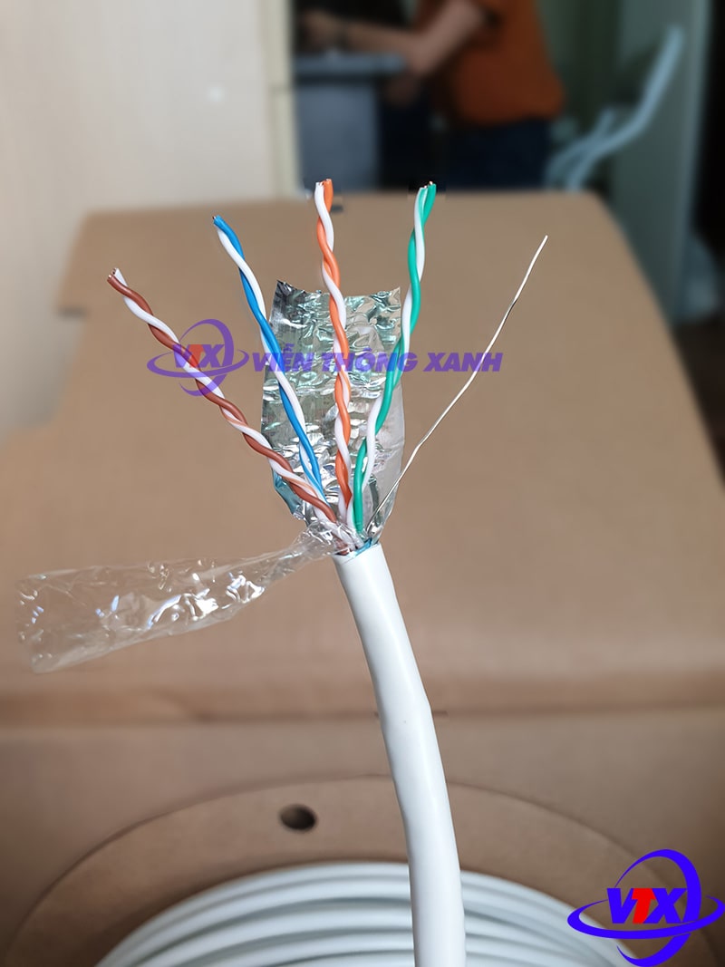 Cáp mạng chống nhiễu Cat5e FTP COMMSCOPE - 219413-2