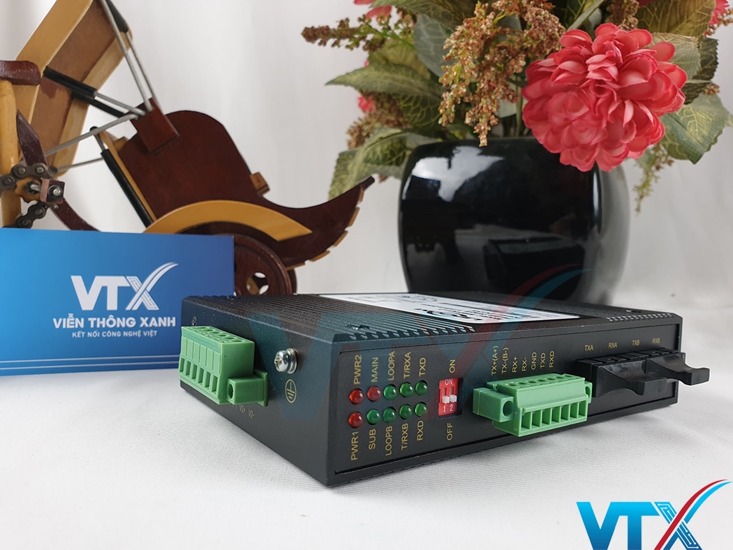 Converter quang công nghiệp Upcom model MWF501-D
