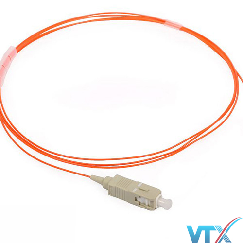 Pigtail Multimode OM2 SC Alantek 1m | PN: 306-5P329M-0010