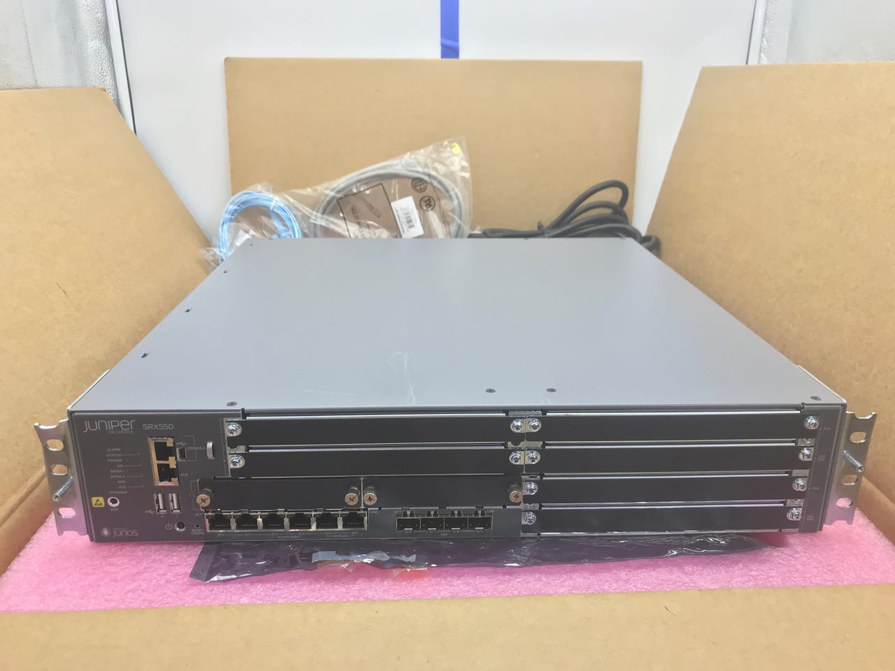 Tường lửa Juniper SRX550-645AP