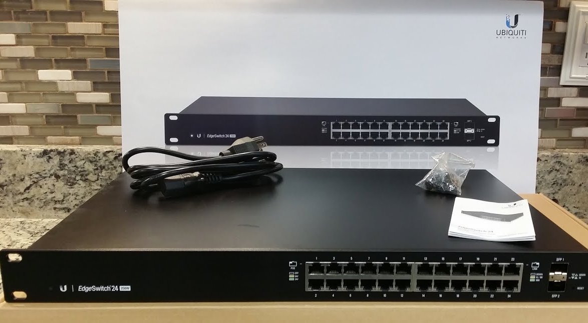 Switch chia mạng Ubiquiti 24 port ES-24-500W