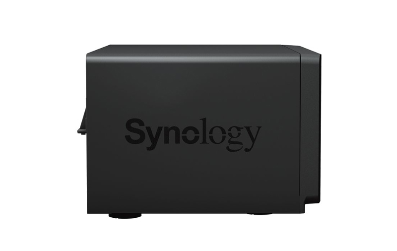 Thiết bị lưu trữ NAS Synology DS1823xs+_6
