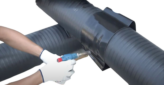 sử dụng khò khí metan để khò tấm co nhiệt