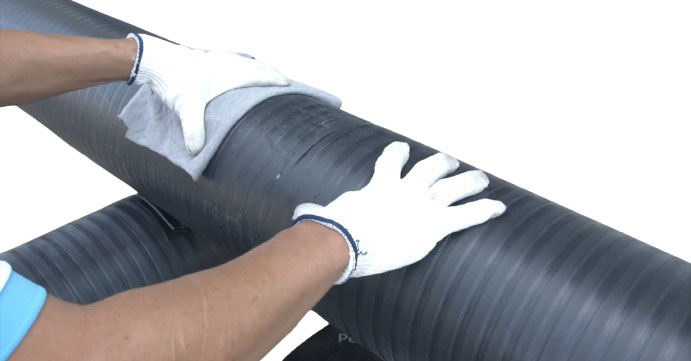vệ sinh 2 đầu ống gân xoắn HDPE