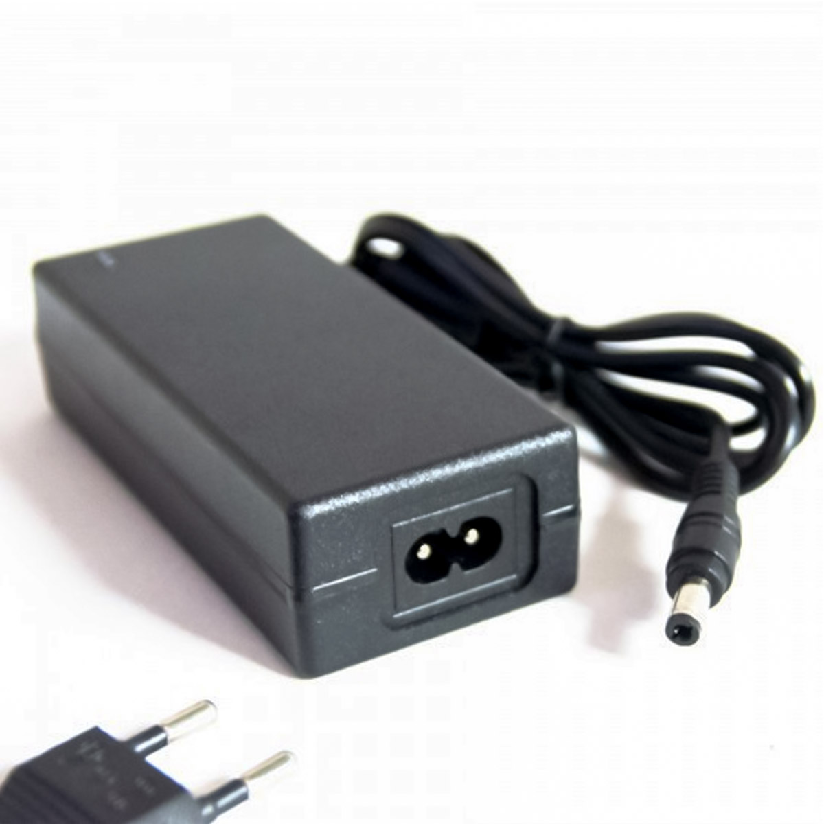 ADAPTOR Switch 8 PoE 48 - 52V3A (2)
