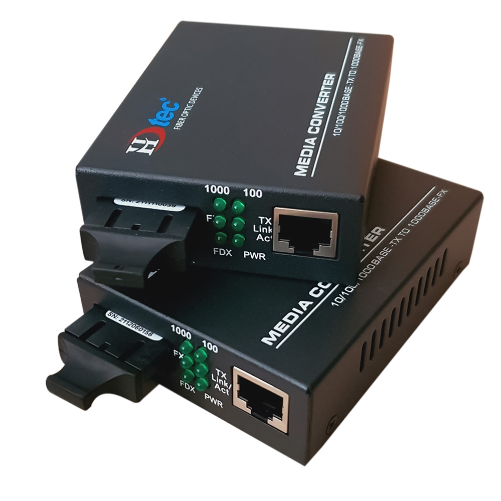 Bo-chuyen-doi-Ethernet-2-soi-quang-va-1-cong-RJ45-100Mbps1G-HDtec